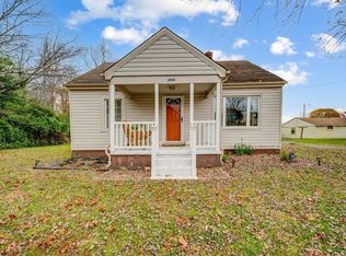 2448 Galts Mill Rd, Madison Heights, VA 24572