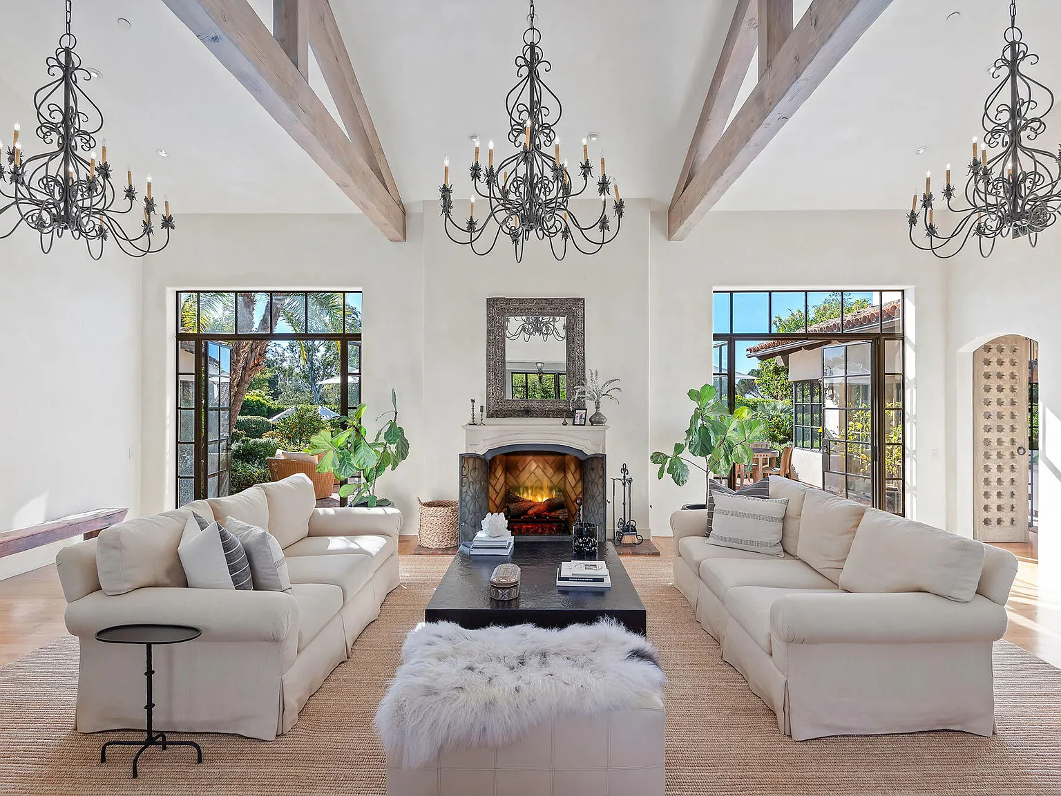 5 bed, 4.5 bath, $59,000 — Photo 4