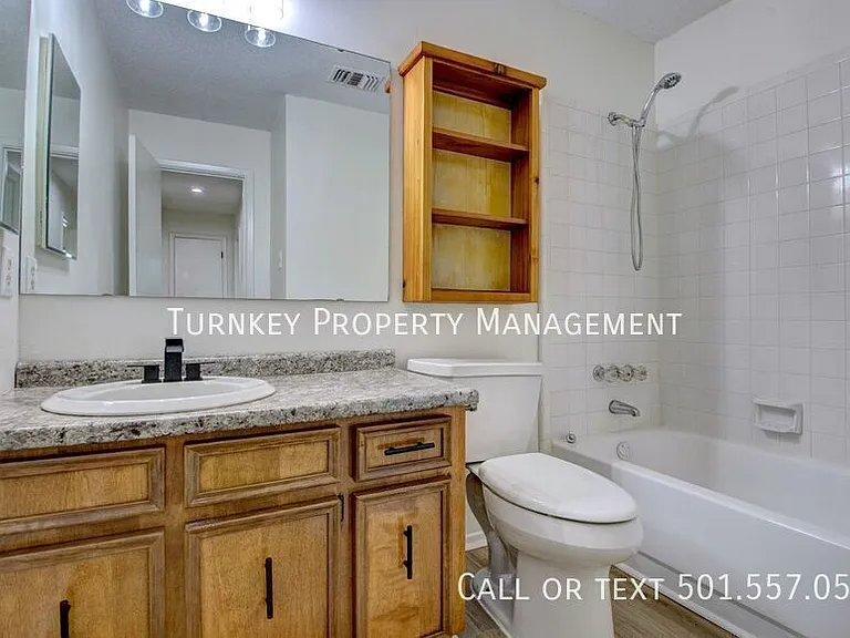 1910 Fair Oaks Dr — Photo 14