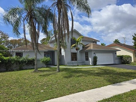 3rd image of 7370 NW 51st St