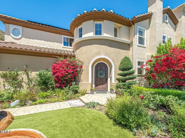 976 Deerhill Rd, Oak Park, CA 91377