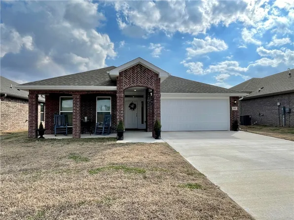 410 NW 59th Ave, Bentonville, AR 72713