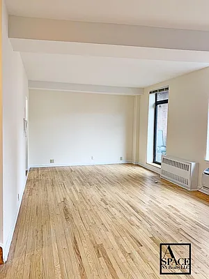 Rented by A Space Realty NY LLC | media 6