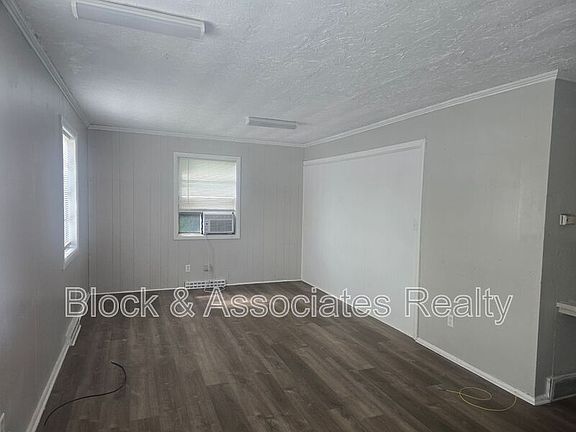 2nd image of 3308 Archdale Rd #B