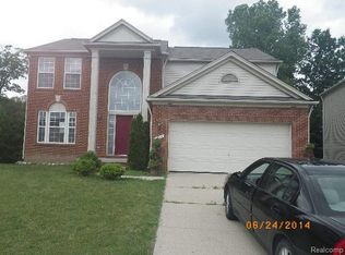 1615 N Stirling Ave, Pontiac, MI 48340