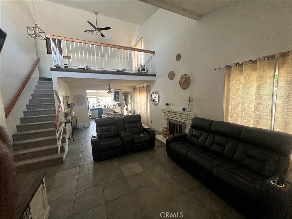 13175 Pawnee Dr, Moreno Valley, CA - View 2