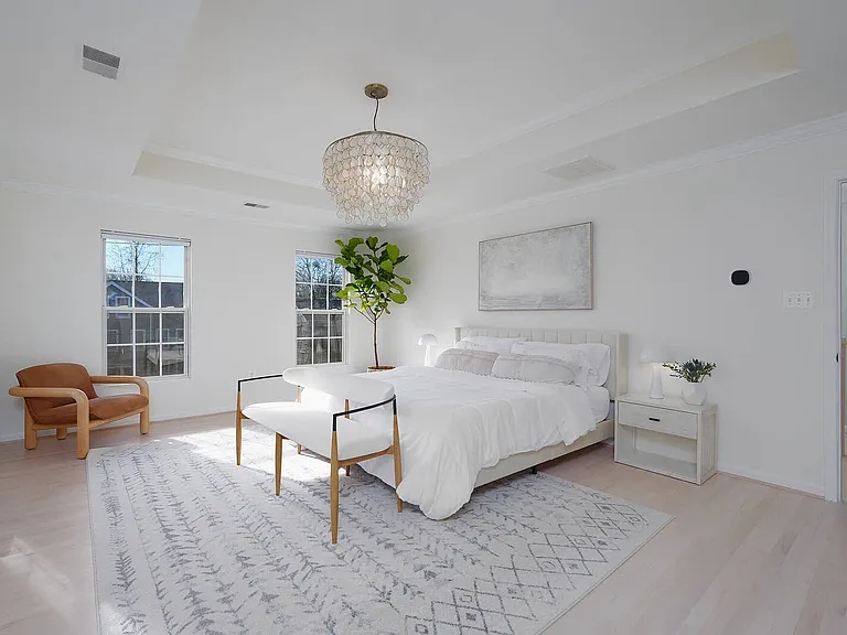 5811 Johnson Ave — Photo 49