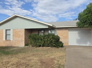 1214 Century Dr, Midland, TX 79703