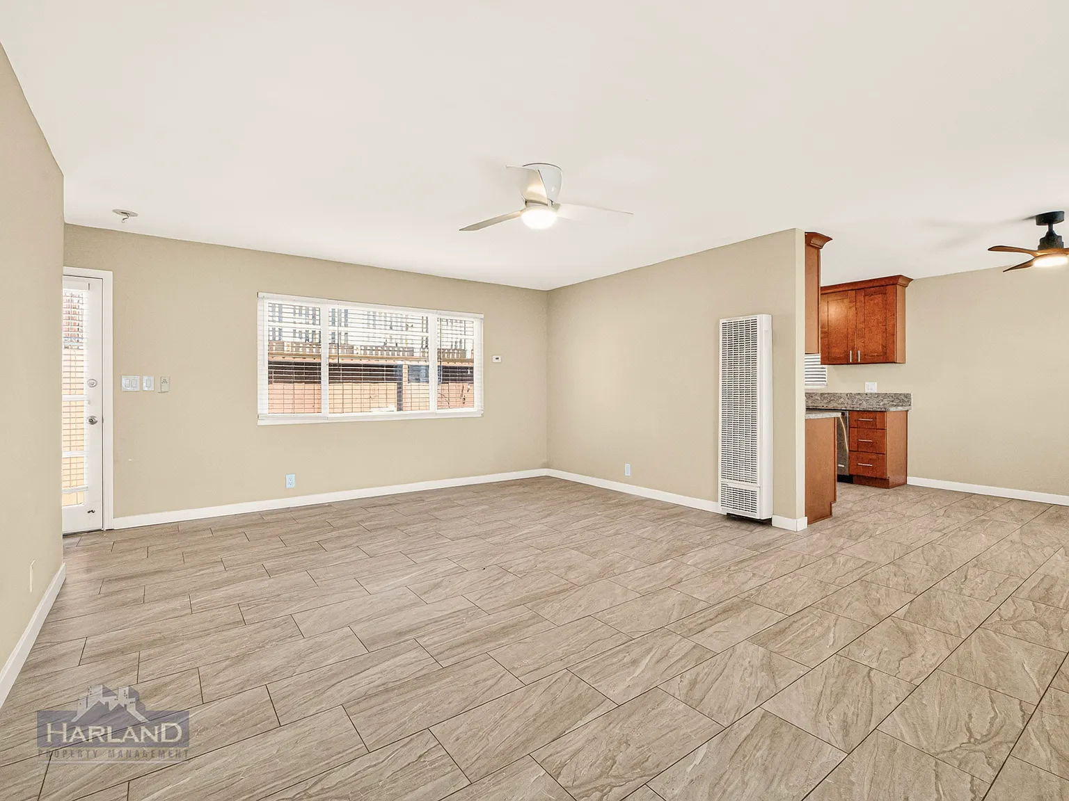 1628 South Pacific Street - D — Photo 3