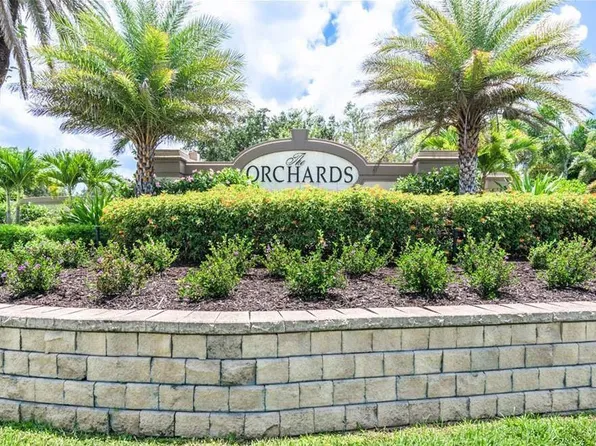 7822 Gardner Dr #6-101, Naples, FL 34109