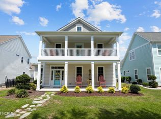305 Bogue Watch Dr, Newport, NC 28570