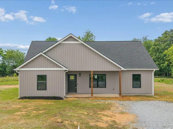 1488 Hickory Cove Ln, Moneta, VA 24121