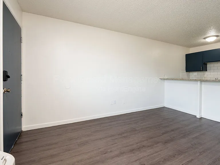 1226 S Longfellow St — Photo 10