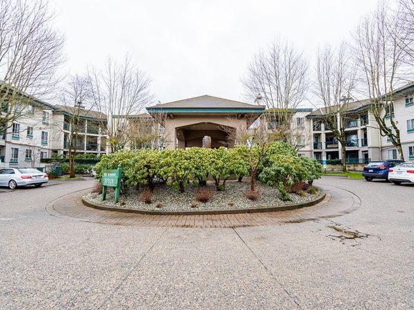 19528 Fraser Hwy #207, Surrey, BC V3S 8P4