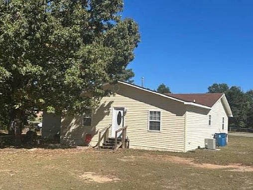 2nd image of 71 Hale Ave