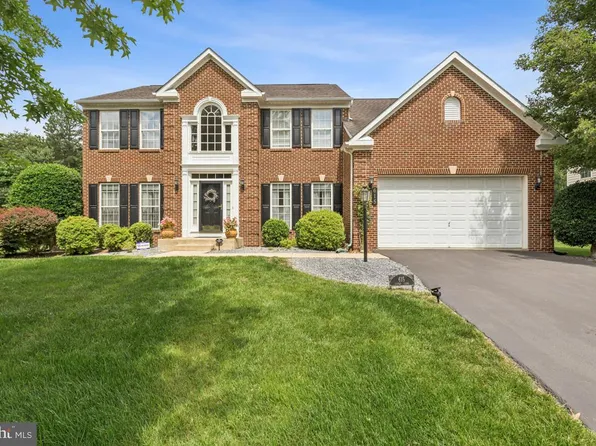 615 Cover Ln, Accokeek, MD 20607