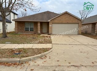 2224 Hummingbird Way, Mesquite, TX 75181