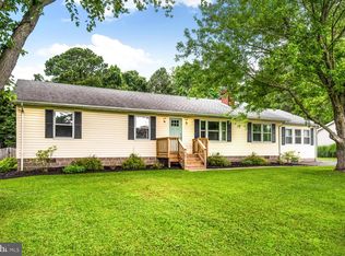 216 Long Point Rd, Stevensville, MD 21666