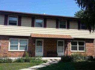 7833 W Norwich St, Milwaukee, WI 53220