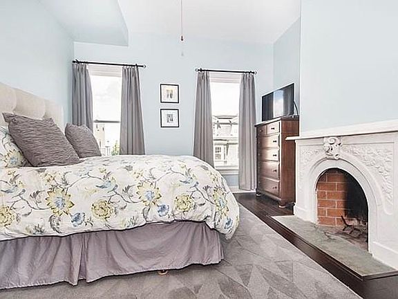 5th image of 278 Bunker Hill St #2