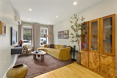 917 Saint Mark's Avenue, #1