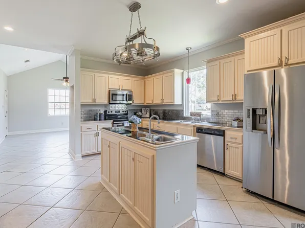 3322 Ontario St, Baton Rouge, LA 70805