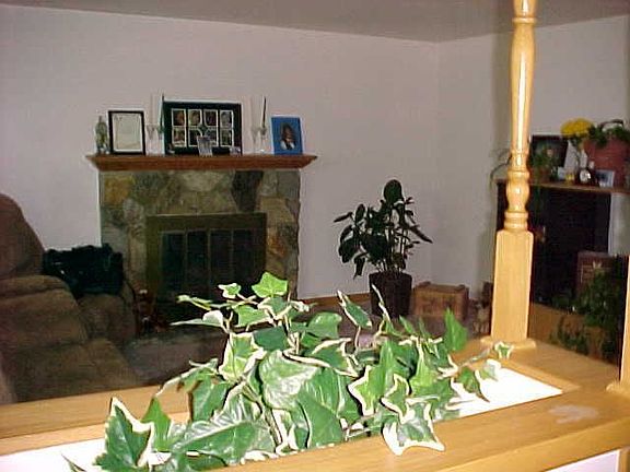 Middle Floor Living Room