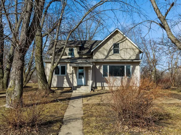 19824 Bixby Ave, Faribault, MN 55021