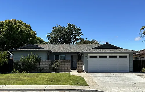 497 Pin Oak Dr Photo 1