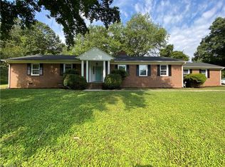 258 S Gordon Dr, Winston Salem, NC 27104