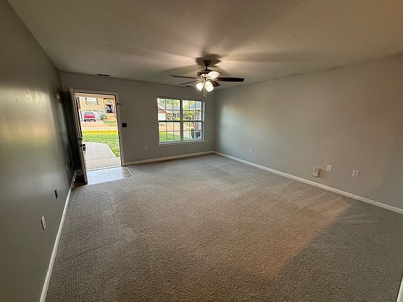 3rd image of 11619 Gosling Shoals Way