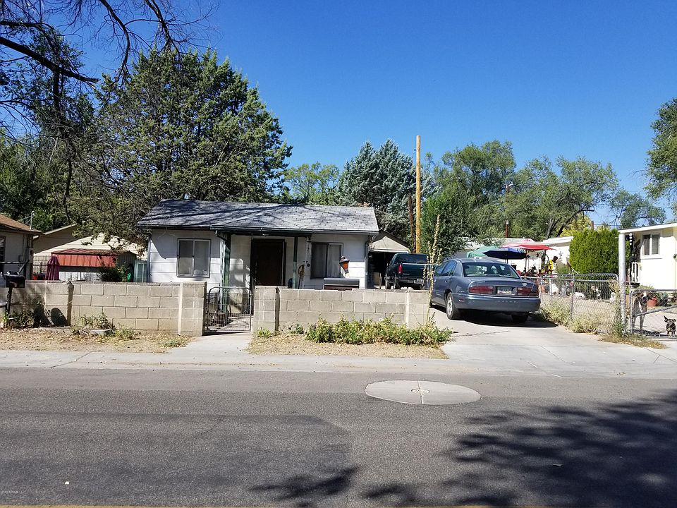 2nd image of 816 Lincoln Ave