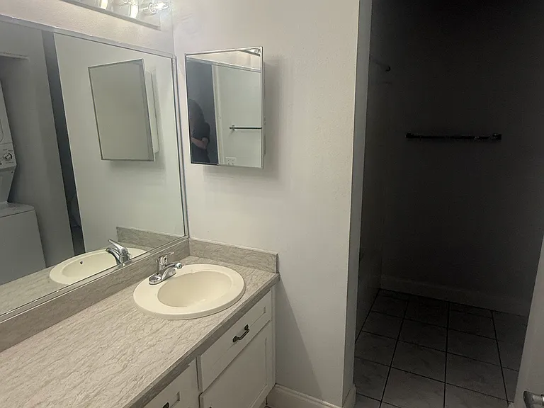 1601 Big Tree Rd #905 — Photo 7
