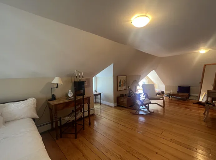 2 bed, 1.0 bath, $3,200 — Photo 4