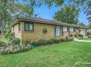 7522 14th Ave, Jenison, MI 49428