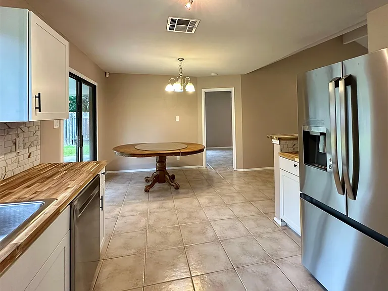 709 Brookside Pass — Photo 5