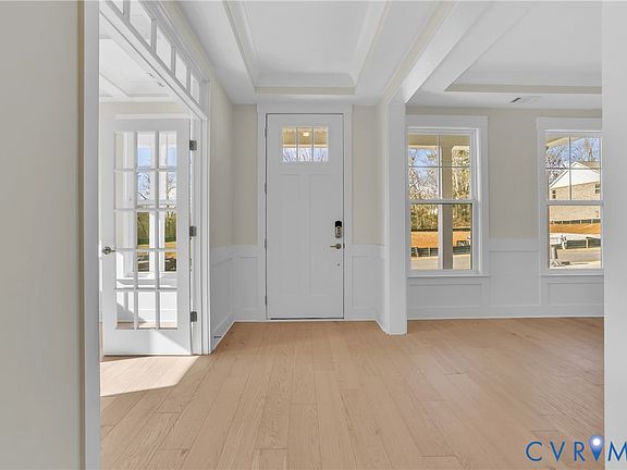 2nd image of 8501 Roden Dr