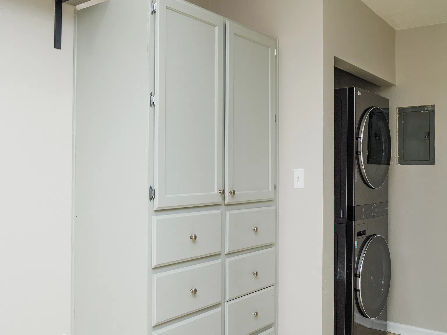 2 bed, 950 sqft, $1,250 — Photo 4