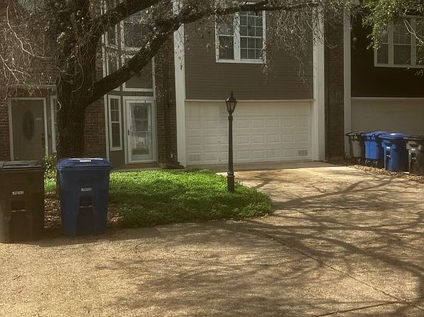 16722 Henderson Pass