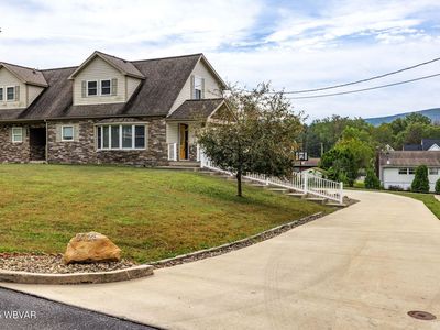 2726 Lincoln Dr, Montoursville, PA, 17754