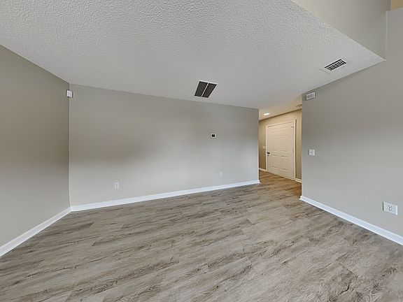 2nd image of 6940 Stonetrace Ct
