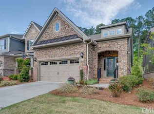 624 Angelica Cir, Cary, NC 27518