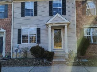 15 Hickory Ln, Elkton, MD 21921