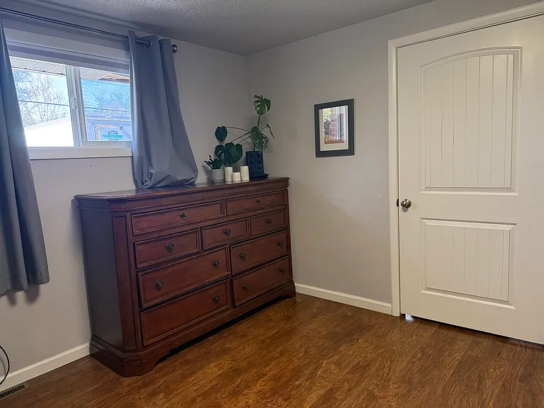 1410 S Joyce St #100 — Photo 5