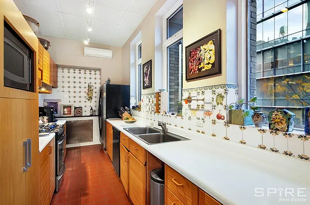 Rented by Spire Group | media 22