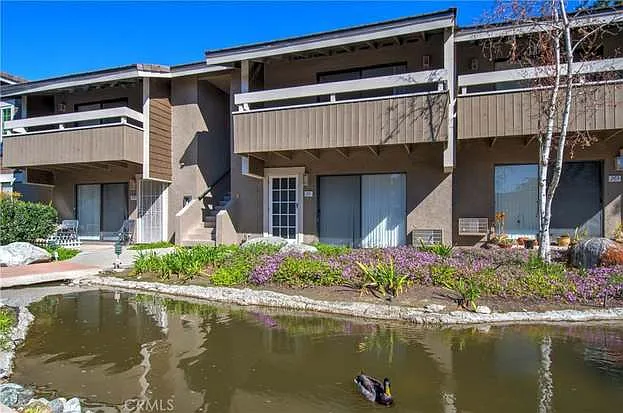 262 Streamwood — Photo 102