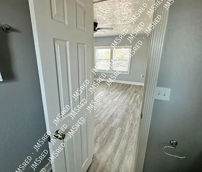 209 N 16th Ave #4 — Photo 10