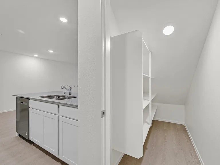 4981 Apple Mesa Ave — Photo 5