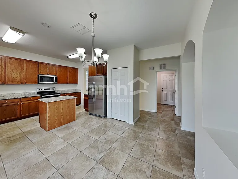 14513 Kaiser Ct — Photo 8