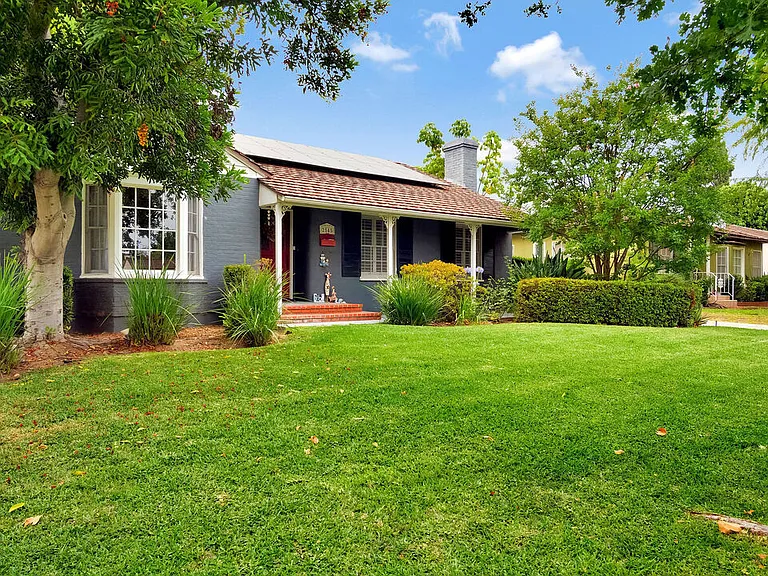 2545 Sycamore Dr — Photo 43